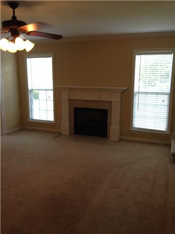 447 Golfview Ct #22R, Murfreesboro, TN 37128