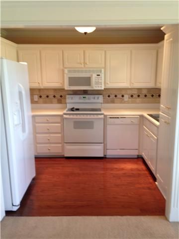 447 Golfview Ct #22R, Murfreesboro, TN 37128