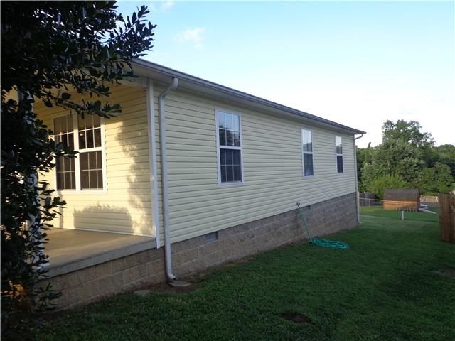 1111 Haley St, Columbia, TN 38401