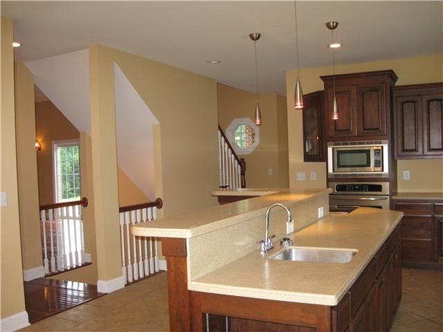 165 Old Spencer Mill Rd, Burns, TN 37029