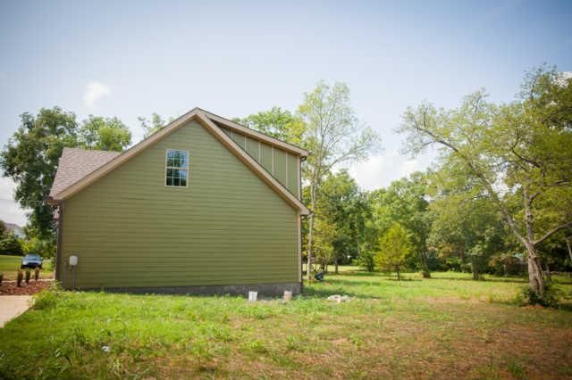 128 Pope Dr, La Vergne, TN 37086