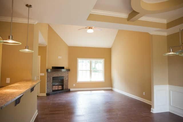 128 Pope Dr, La Vergne, TN 37086