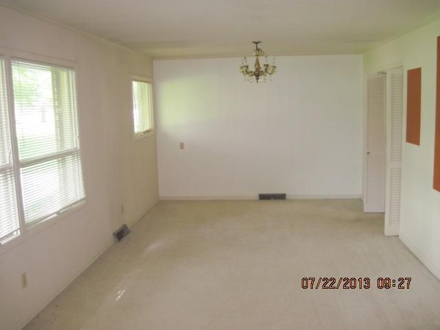 304 S Baird Ln, Murfreesboro, TN 37130