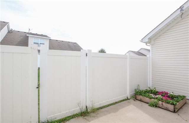 910 Sitting Bull Xing, Murfreesboro, TN 37128