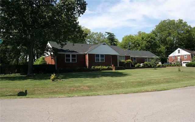 2329 Modena Dr, Nashville, TN 37214