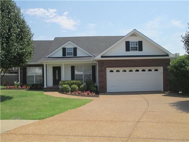 435 N Rocky Top St, Gallatin, TN 37066