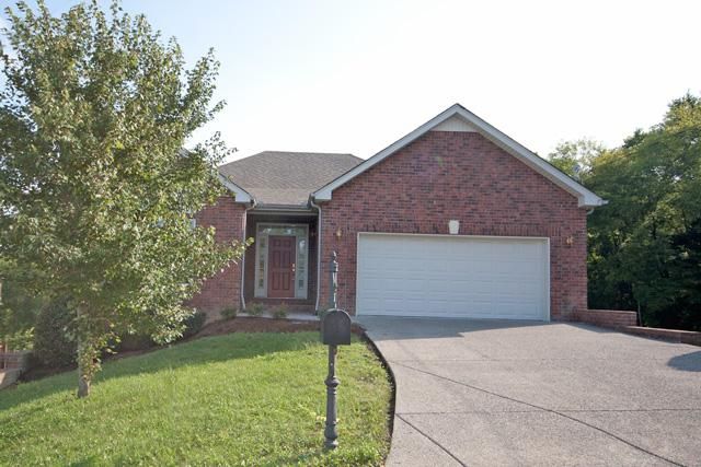 7087 Red Apple Rd, Antioch, TN 37013