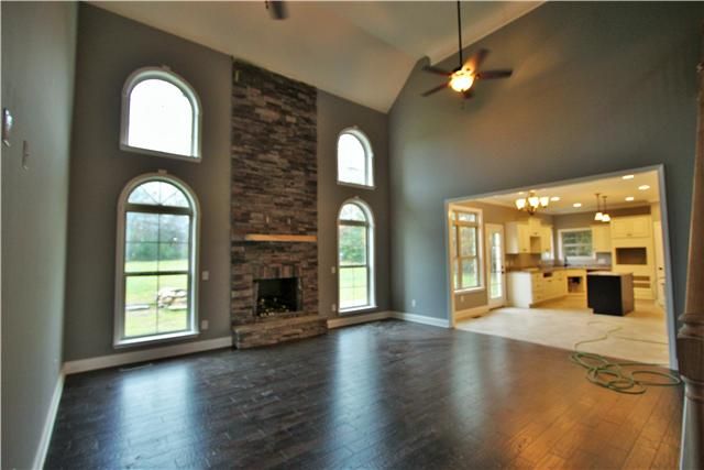 605 Lady Joslin Ct, Mount Juliet, TN 37122