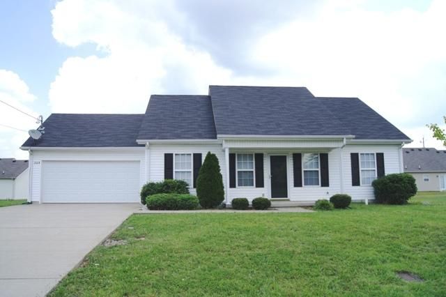 1524 Destiny Dr, Murfreesboro, TN 37130