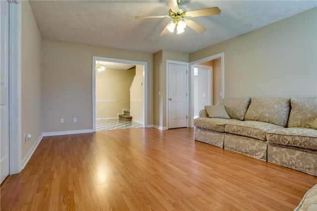 1775 Lucille Ln, Murfreesboro, TN 37129