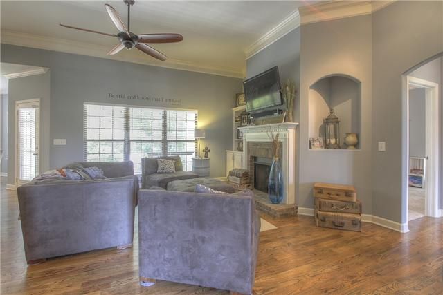 1084 Golf View Way, Spring Hill, TN 37174