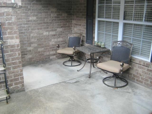 816 Lock 4 Rd 302 #302, Gallatin, TN 37066