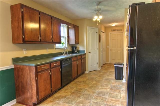 149 Clearidge Dr, Rockvale, TN 37153