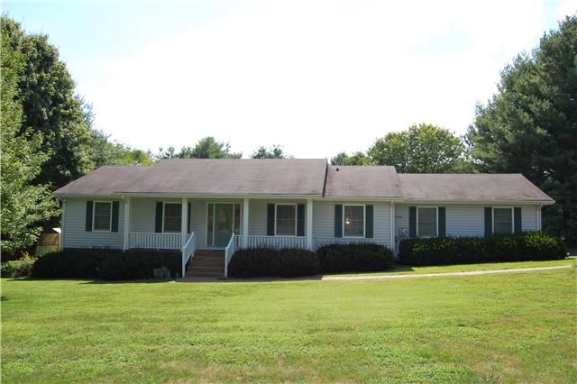 304 Harsh Ln, Castalian Springs, TN 37031