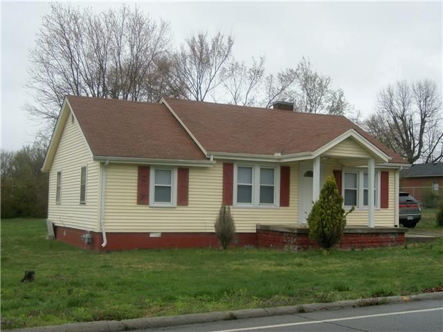112 22nd Ave E, Springfield, TN 37172