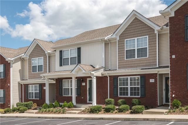 1776 Red Jacket Dr, Antioch, TN 37013