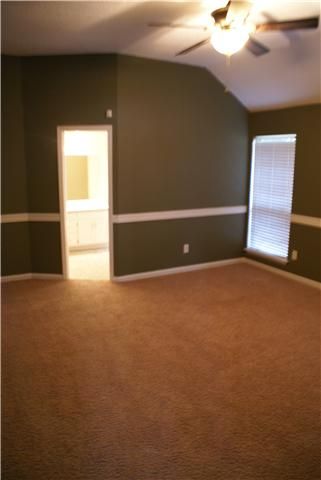 101 Chenoweth Ln, La Vergne, TN 37086