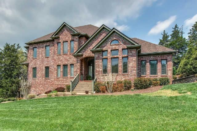 1044 Stonebridge Park Dr, Franklin, TN 37069
