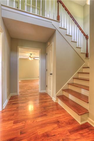 2017 Sterling St, Murfreesboro, TN 37127