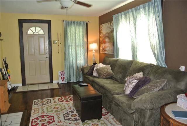 211 Ross Ave, Gallatin, TN 37066