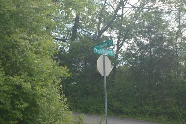 1 Cherokee Rd, Gallatin, TN 37066