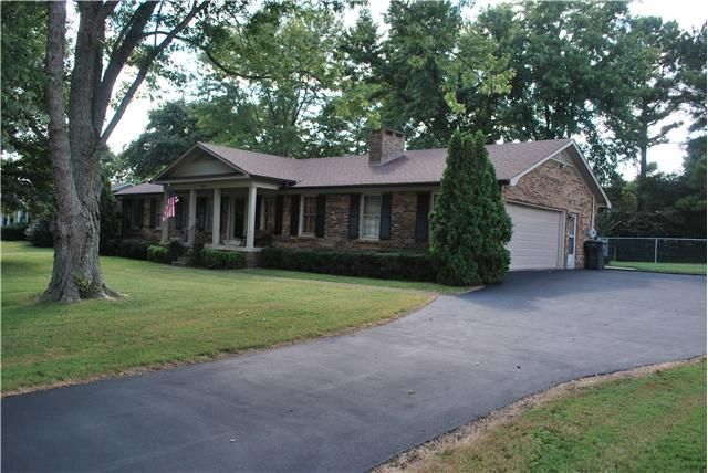 6007 Cayce Ln, Columbia, TN 38401