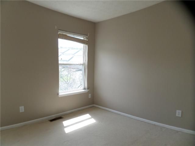 124 Waterview Dr #124, Hendersonville, TN 37075