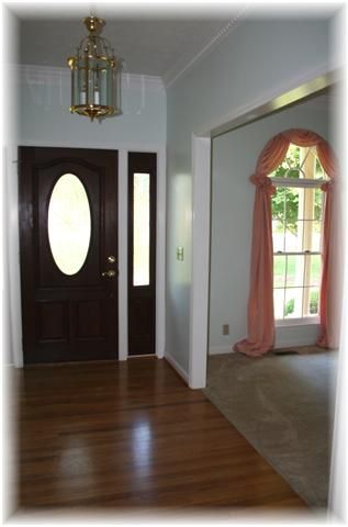 1200 Buchanan Pl, Hendersonville, TN 37075