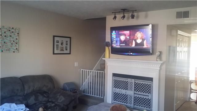 3337 Lakeside Pl, Hermitage, TN 37076