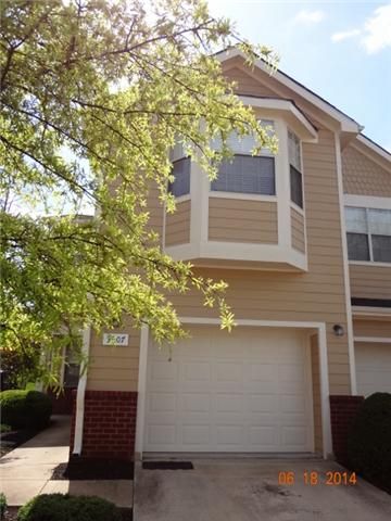 3917 Cannonsgate Ln, Murfreesboro, TN 37128