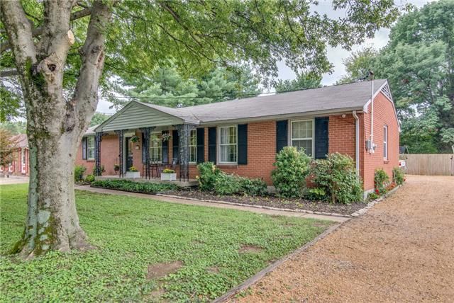 611 Elysian Fields Rd, Nashville, TN 37211