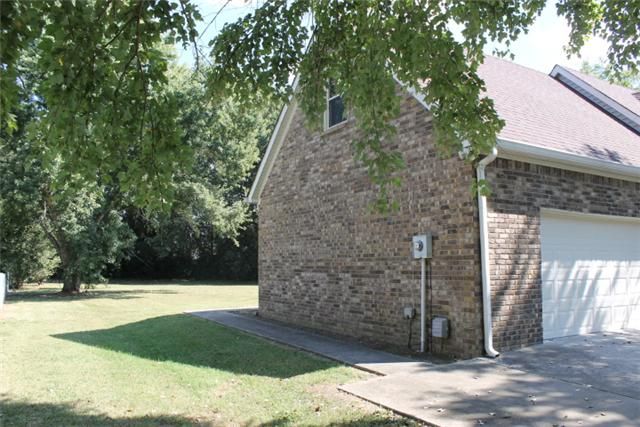 515 Greenleaf Ave, Smyrna, TN 37167