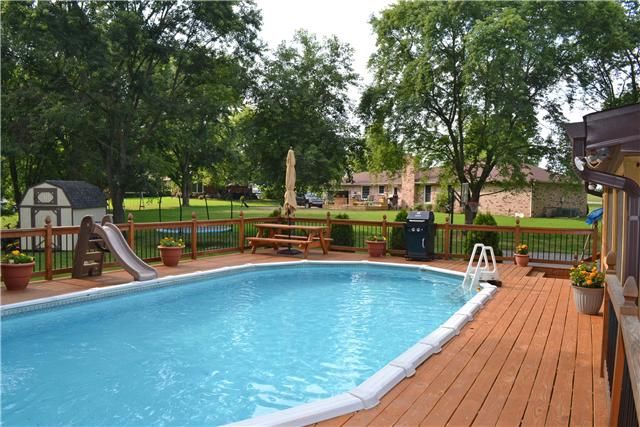 325 W Lee Etta Dr, Gallatin, TN 37066