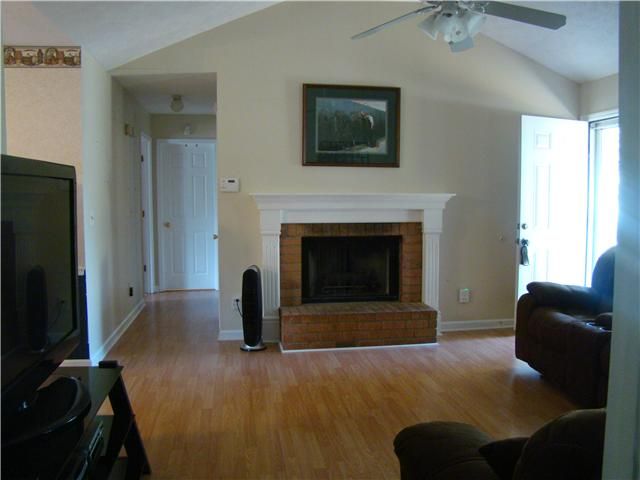 258 Brook Ct, Smyrna, TN 37167