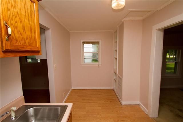 1604 Neelys Bend Rd, Madison, TN 37115