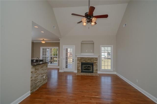 3016 Berryfield Dr, Murfreesboro, TN 37127