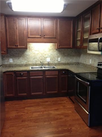 944 Beech Bend Dr, Nashville, TN 37221