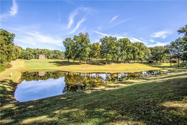 467 Sylvis Rd, Dickson, TN 37055