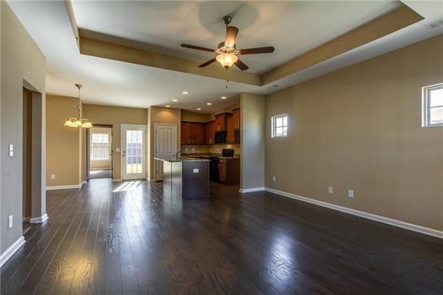 1014 Hemlock Dr L 307, Spring Hill, TN 37174