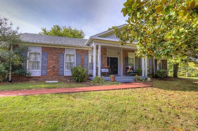 8467 Del Thomas Rd, Smyrna, TN 37167