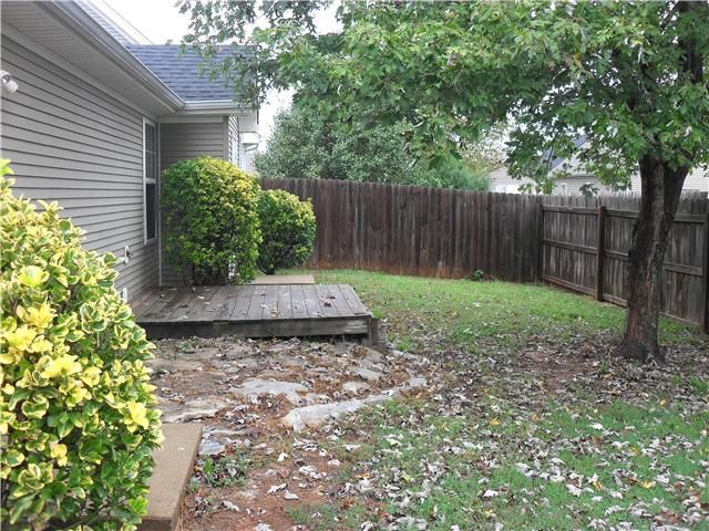 910 Red Feather Trl, Murfreesboro, TN 37128