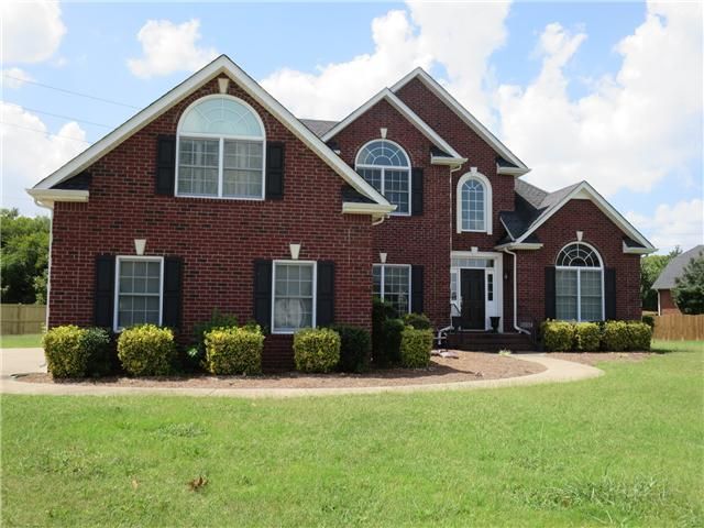 2633 Marilyn Ct, Murfreesboro, TN 37129