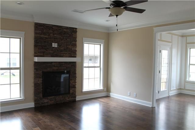 417 Tamarac Ct, Murfreesboro, TN 37128