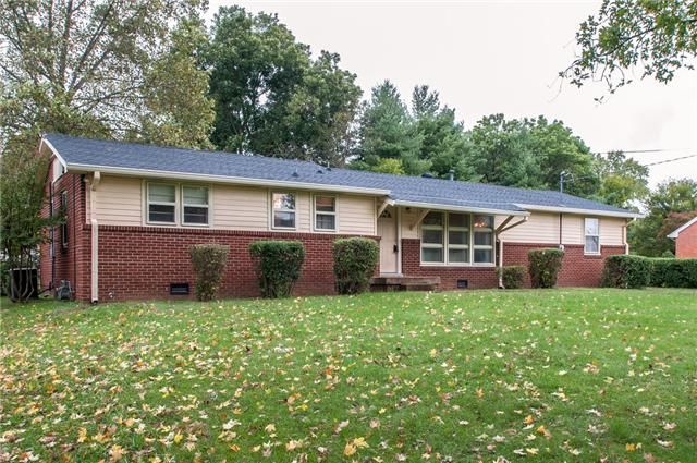 2932 Windemere Cir, Nashville, TN 37214