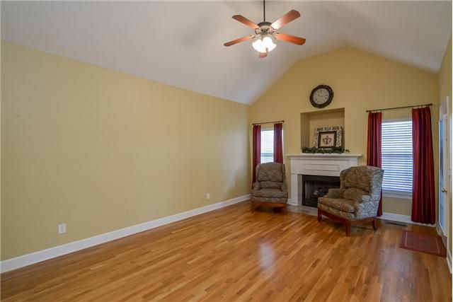 476 Bethany Cir, Murfreesboro, TN 37128