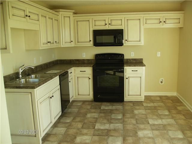 669 Mckean Dr, Smyrna, TN 37167