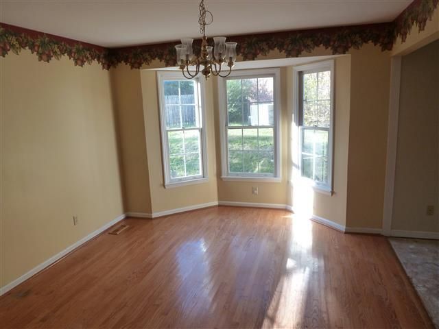 406 Ashbury Ct, La Vergne, TN 37086