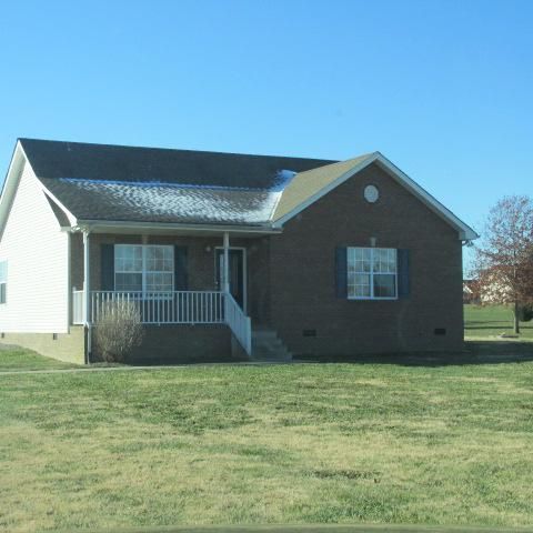 2765 Kinneys Rd, Cedar Hill, TN 37032