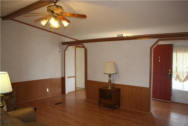 4372 Elkwood Section Rd, Ardmore, AL 35739