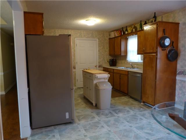 126 Lynnford Dr, Murfreesboro, TN 37128